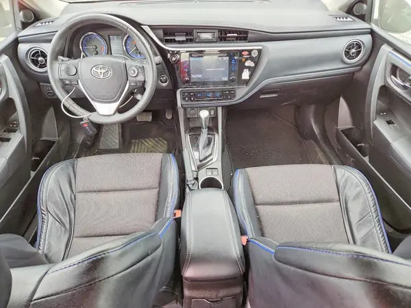 5YFBURHE6HP656903 2017 TOYOTA COROLLA - Image 8
