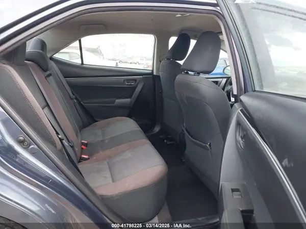 5YFBURHE6HP658876 2017 TOYOTA COROLLA - Image 8
