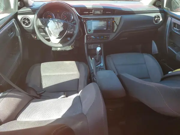 5YFBURHE6HP664581 2017 TOYOTA COROLLA - Image 8