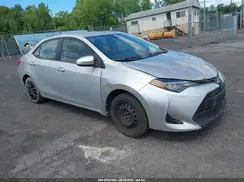 5YFBURHE6HP664953 2017 TOYOTA COROLLA