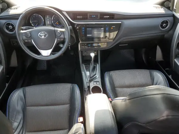 5YFBURHE6HP665567 2017 TOYOTA COROLLA - Image 8