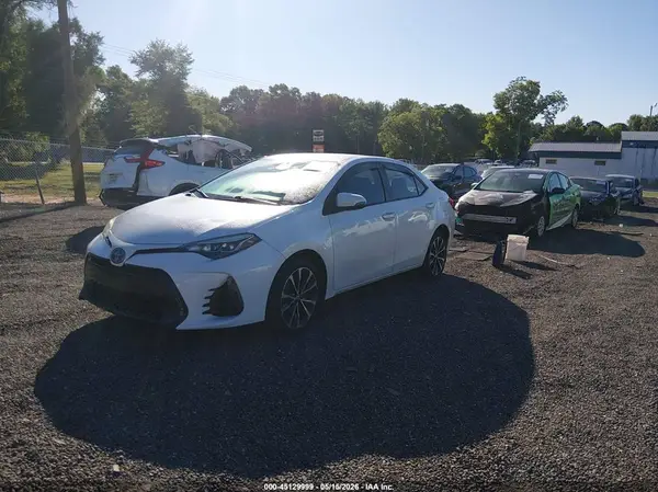 5YFBURHE6HP665746 2017 TOYOTA COROLLA - Image 2