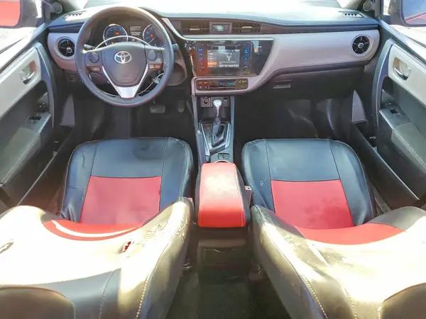 5YFBURHE6HP668825 2017 TOYOTA COROLLA - Image 8