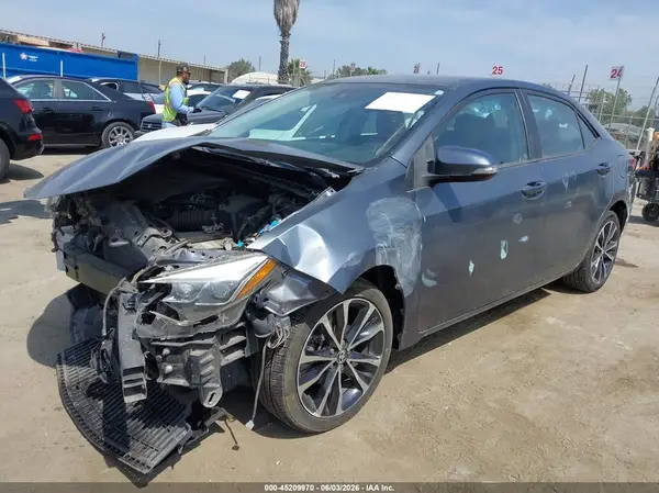 5YFBURHE6HP669540 2017 TOYOTA COROLLA - Image 2