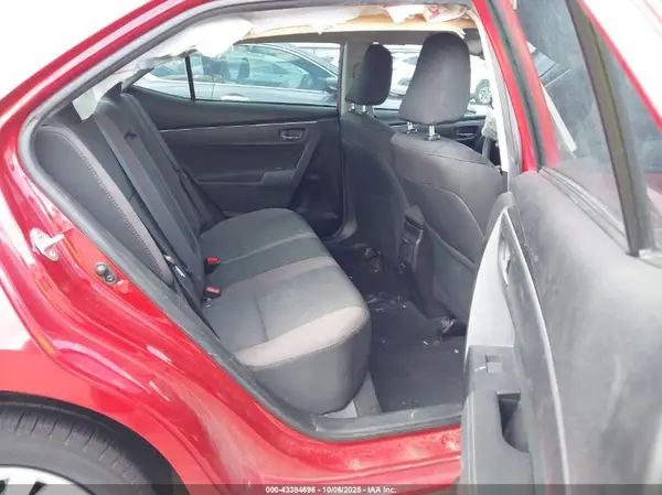 5YFBURHE6HP670641 2017 TOYOTA COROLLA - Image 8