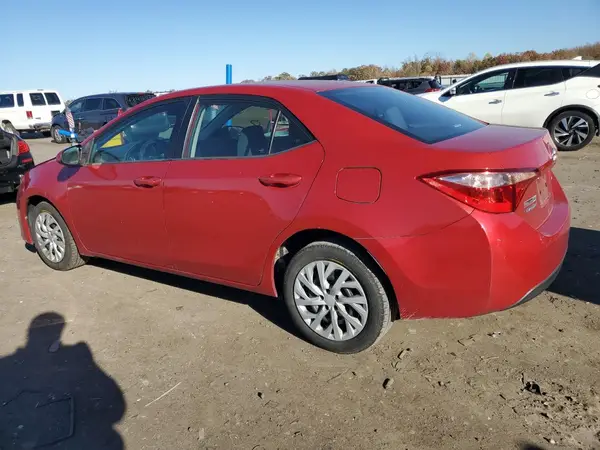 5YFBURHE6HP672082 2017 TOYOTA COROLLA - Image 2