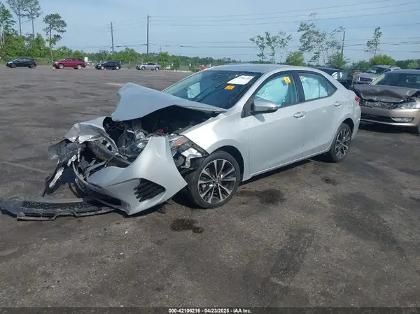 5YFBURHE6HP674222 2017 TOYOTA COROLLA - Image 2