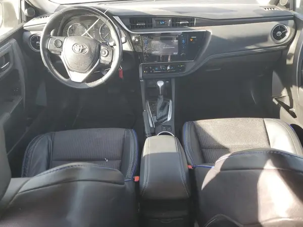 5YFBURHE6HP674365 2017 TOYOTA COROLLA - Image 8