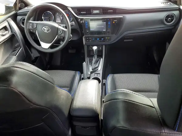 5YFBURHE6HP678271 2017 TOYOTA COROLLA - Image 8