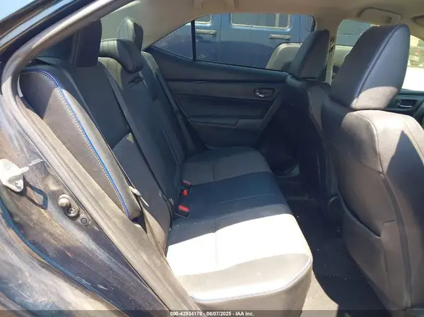 5YFBURHE6HP680490 2017 TOYOTA COROLLA - Image 8