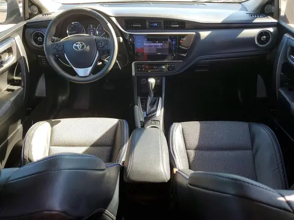 5YFBURHE6HP681431 2017 TOYOTA COROLLA - Image 8