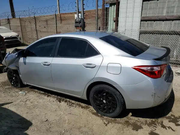 5YFBURHE6HP683003 2017 TOYOTA COROLLA - Image 2