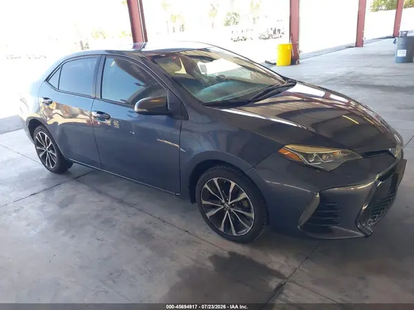 5YFBURHE6HP683924 2017 TOYOTA COROLLA - Image 1