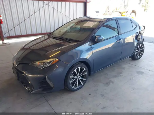 5YFBURHE6HP683924 2017 TOYOTA COROLLA - Image 2