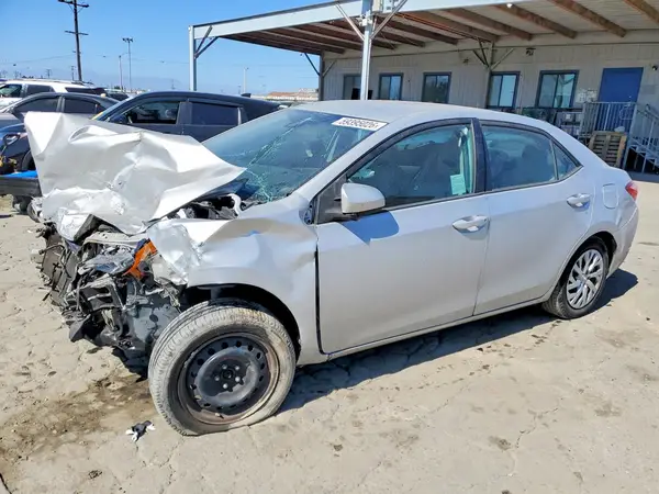 5YFBURHE6HP686726 2017 TOYOTA COROLLA - Image 1