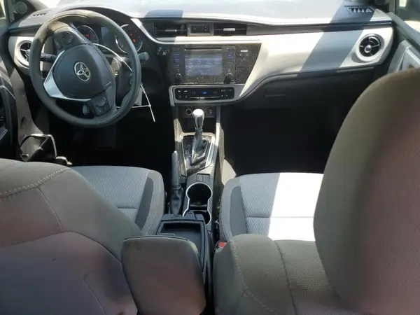 5YFBURHE6HP689691 2017 TOYOTA COROLLA - Image 8