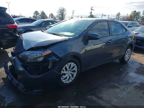 5YFBURHE6HP690534 2017 TOYOTA COROLLA - Image 2