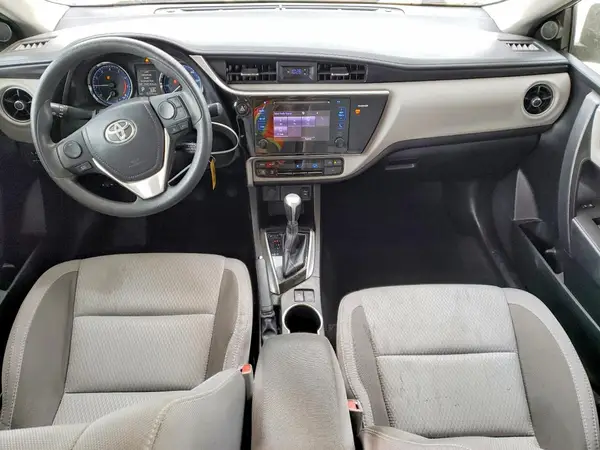 5YFBURHE6HP694065 2017 TOYOTA COROLLA - Image 8