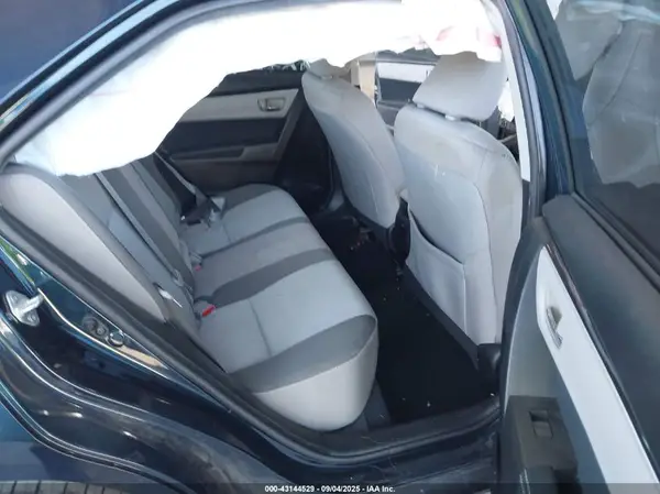 5YFBURHE6HP694888 2017 TOYOTA COROLLA - Image 8