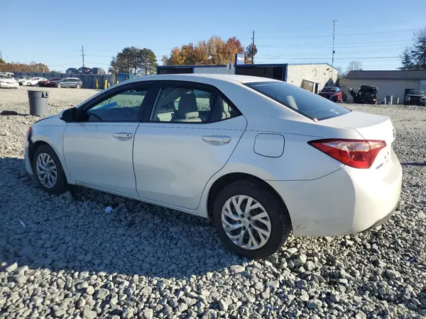 5YFBURHE6HP694986 2017 TOYOTA COROLLA - Image 2
