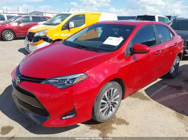 5YFBURHE6HP695149 2017 TOYOTA COROLLA - Image 2