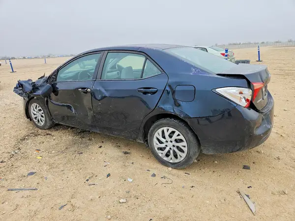 5YFBURHE6HP695720 2017 TOYOTA COROLLA - Image 2