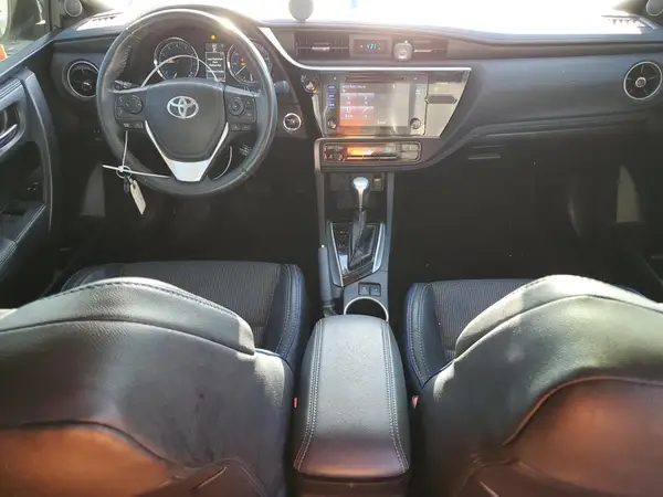 5YFBURHE6HP695927 2017 TOYOTA COROLLA - Image 8