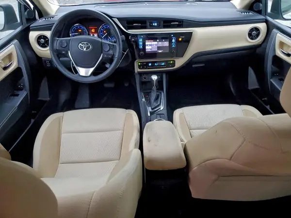 5YFBURHE6HP702200 2017 TOYOTA COROLLA - Image 8