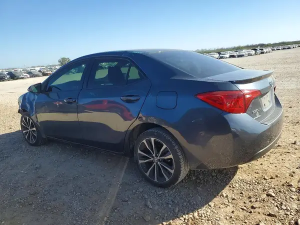 5YFBURHE6HP703122 2017 TOYOTA COROLLA - Image 2