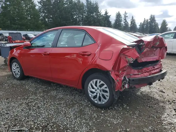 5YFBURHE6HP703203 2017 TOYOTA COROLLA - Image 2
