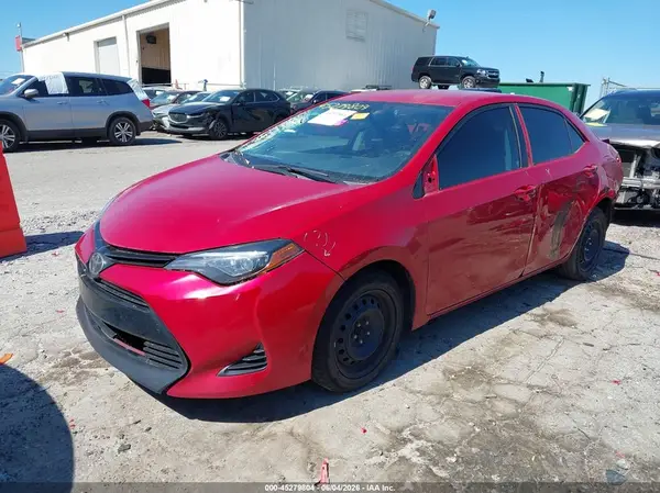 5YFBURHE6HP708045 2017 TOYOTA COROLLA - Image 2