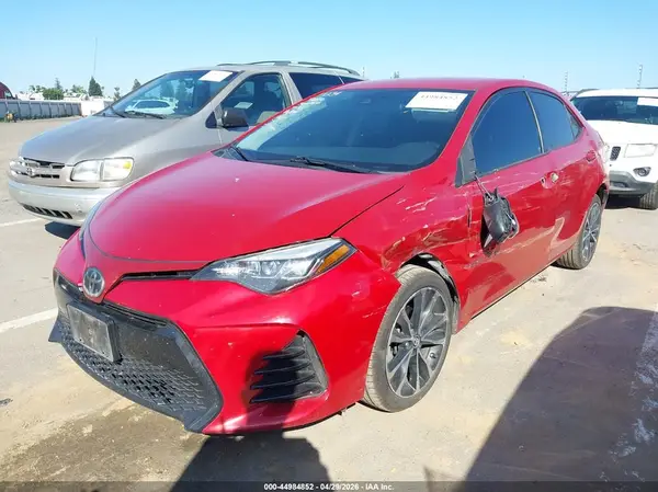 5YFBURHE6HP708286 2017 TOYOTA COROLLA - Image 2
