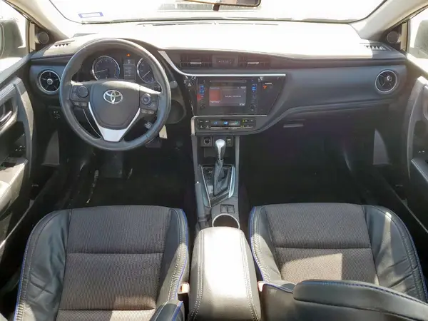 5YFBURHE6HP708594 2017 TOYOTA COROLLA - Image 8