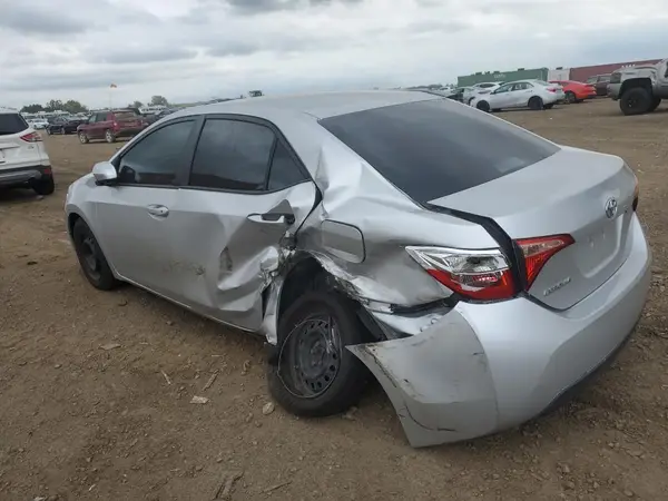 5YFBURHE6HP709258 2017 TOYOTA COROLLA - Image 2