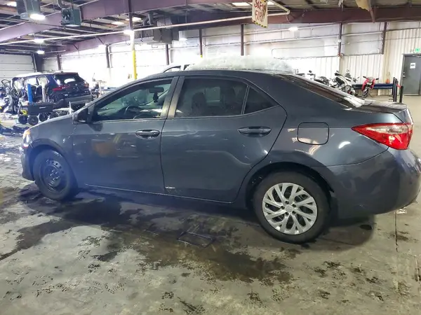 5YFBURHE6HP709440 2017 TOYOTA COROLLA - Image 2