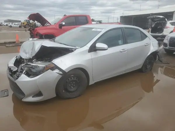 5YFBURHE6HP710121 2017 TOYOTA COROLLA - Image 1