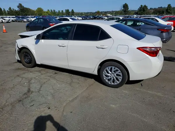 5YFBURHE6HP712029 2017 TOYOTA COROLLA - Image 2