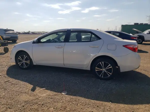 5YFBURHE6HP712113 2017 TOYOTA COROLLA - Image 2