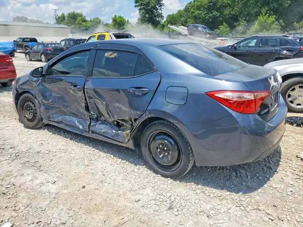 5YFBURHE6HP713262 2017 TOYOTA COROLLA - Image 2