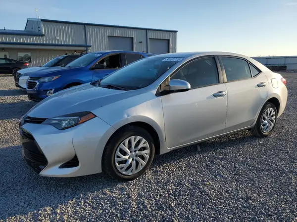 5YFBURHE6HP714072 2017 TOYOTA COROLLA - Image 1