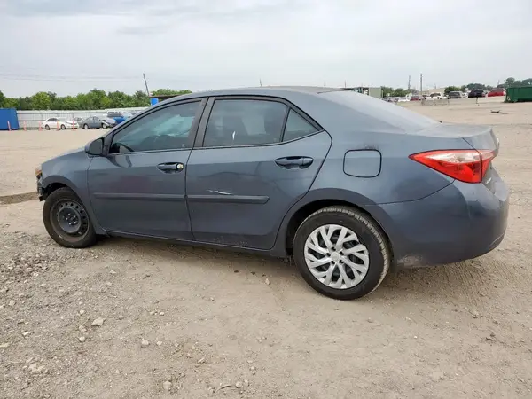5YFBURHE6HP714850 2017 TOYOTA COROLLA - Image 2