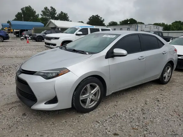 5YFBURHE6HP714864 2017 TOYOTA COROLLA - Image 1