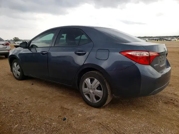 5YFBURHE6HP716940 2017 TOYOTA COROLLA - Image 2