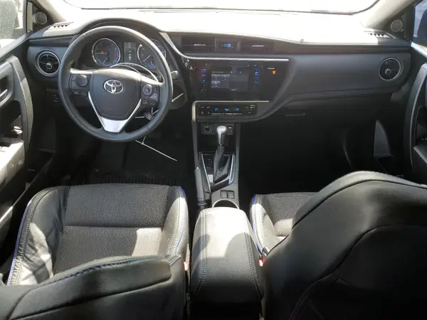 5YFBURHE6HP716954 2017 TOYOTA COROLLA - Image 8