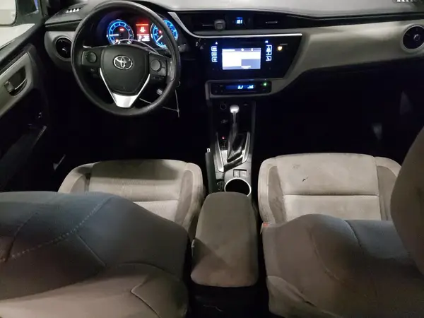 5YFBURHE6HP717618 2017 TOYOTA COROLLA - Image 8