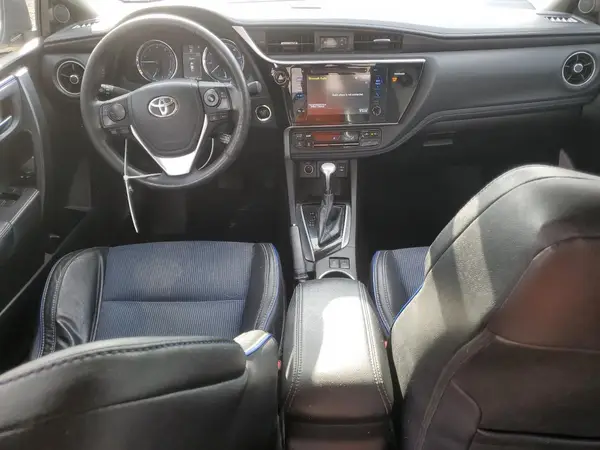 5YFBURHE6HP717666 2017 TOYOTA COROLLA - Image 8