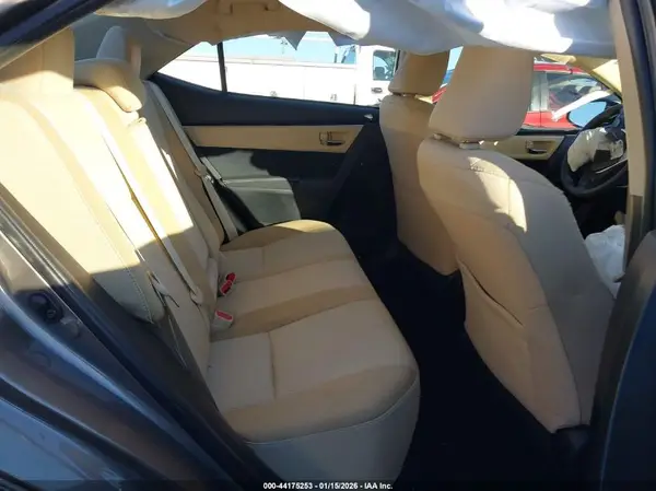 5YFBURHE6HP726142 2017 TOYOTA COROLLA - Image 8