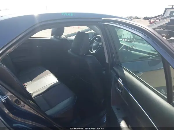 5YFBURHE6HP726478 2017 TOYOTA COROLLA - Image 8