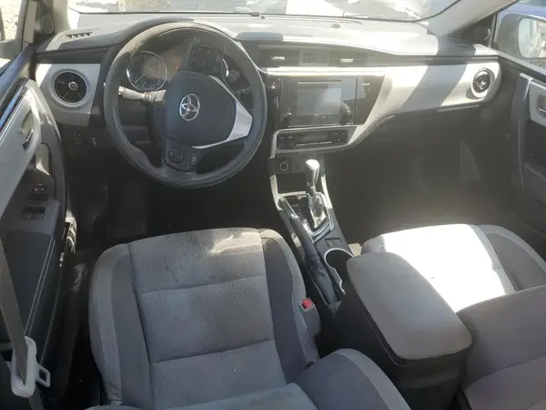 5YFBURHE6HP730224 2017 TOYOTA COROLLA - Image 8