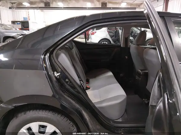 5YFBURHE6HP732717 2017 TOYOTA COROLLA - Image 8
